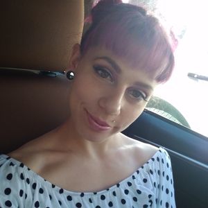 Meet your Posher, Renee